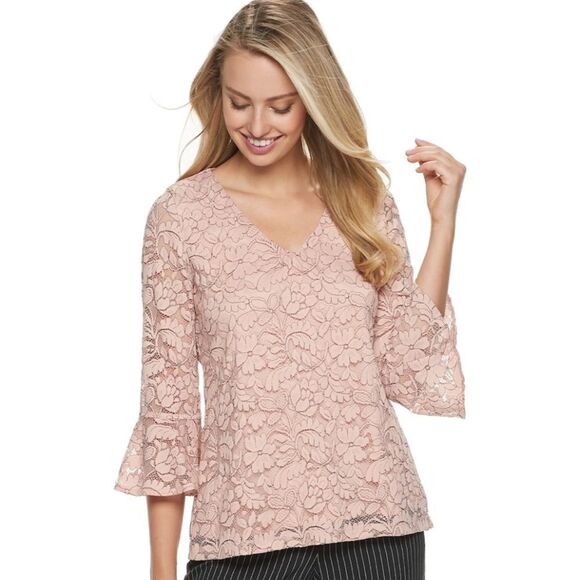 Lace Bell Sleeve Blouse Small NWT - Picture 1 of 4